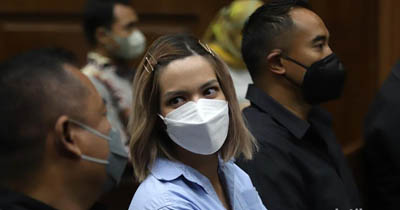 Hari Nia Ramadhani-Ardi Bakrie Hadapi Sidang Putusan Kasus Narkoba 